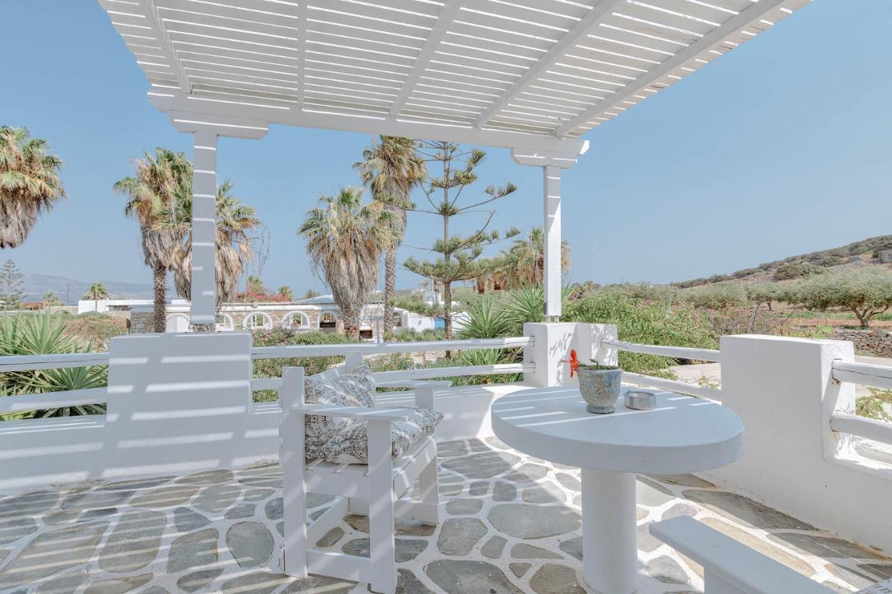 Palm Heaven Boutique Apartments Antiparos Екстер'єр фото