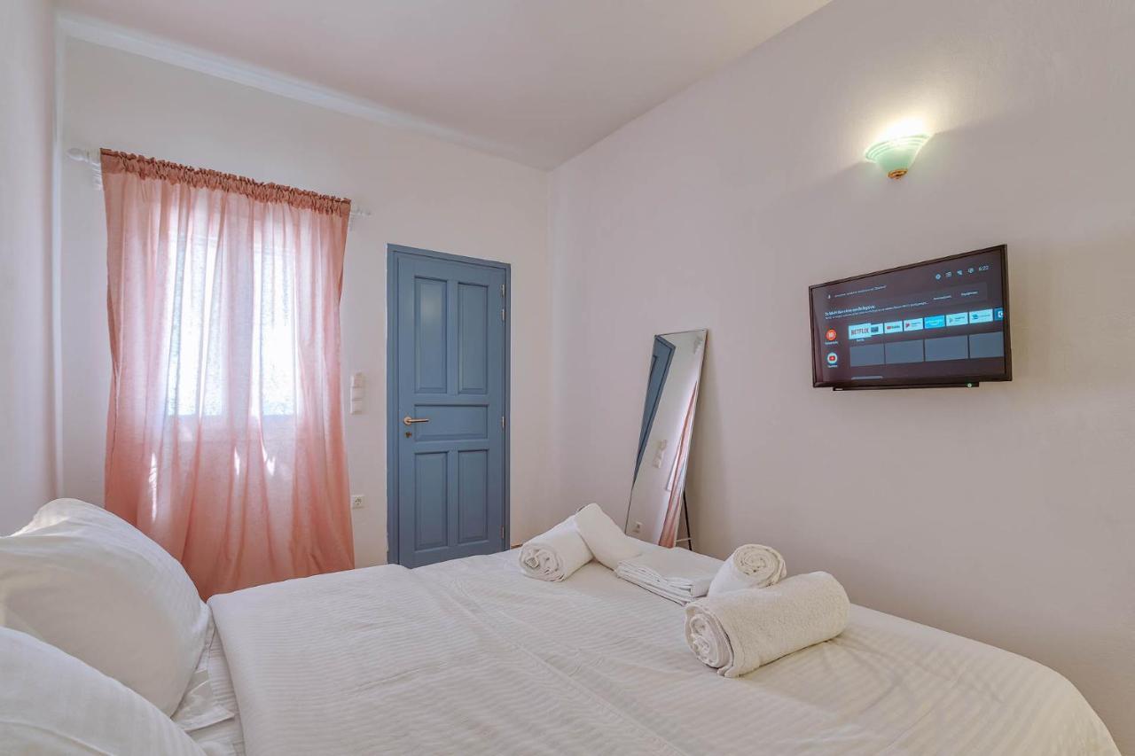 Palm Heaven Boutique Apartments Antiparos Екстер'єр фото