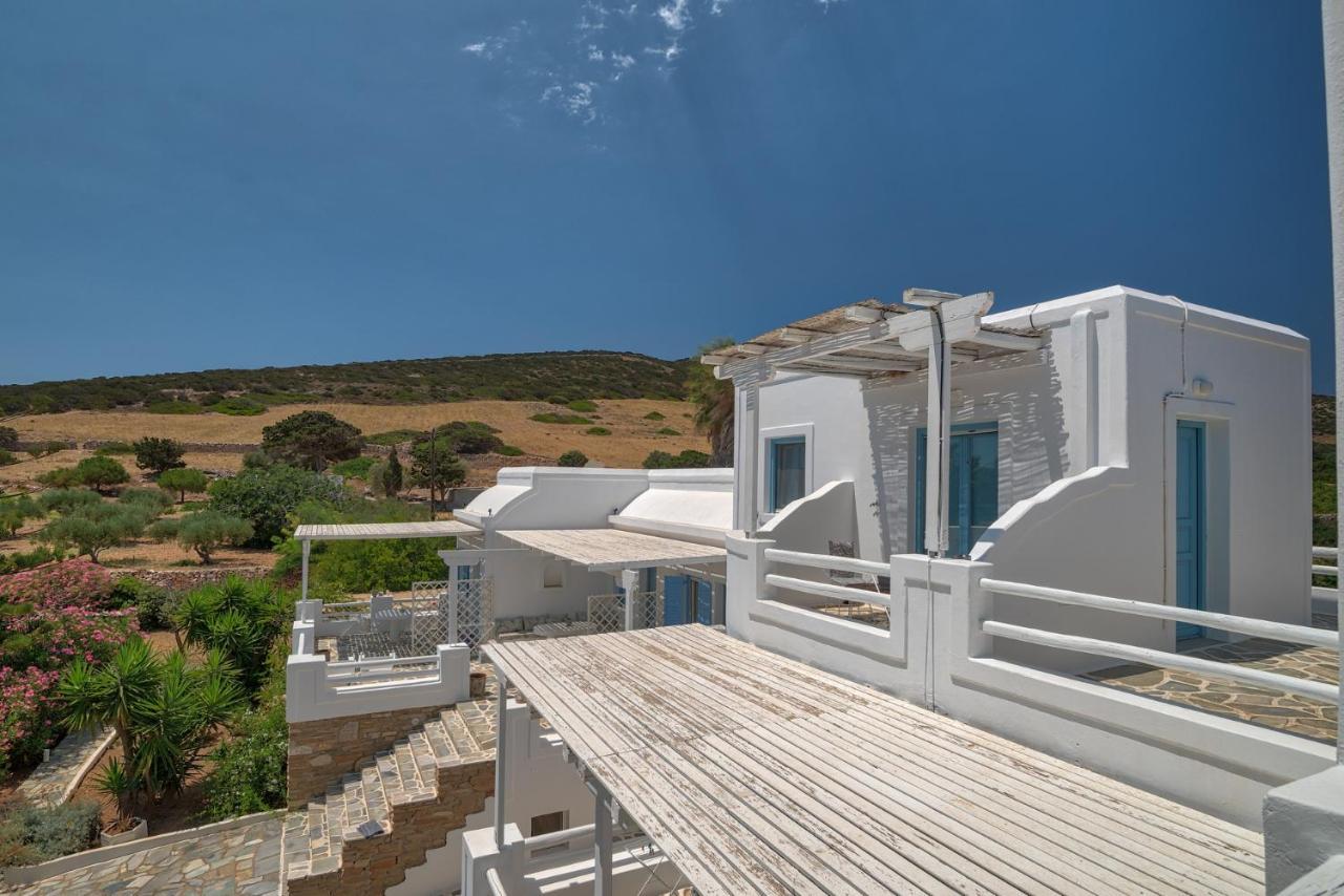 Palm Heaven Boutique Apartments Antiparos Екстер'єр фото