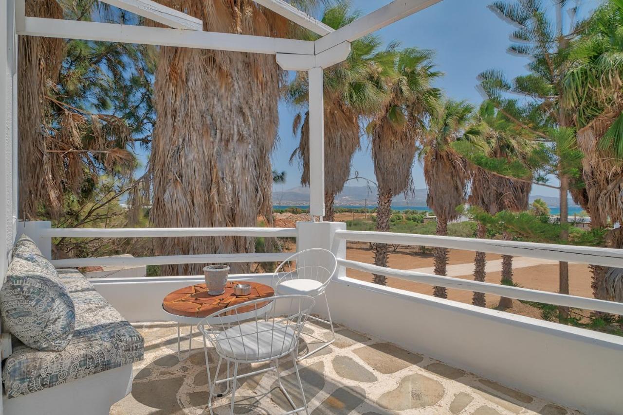 Palm Heaven Boutique Apartments Antiparos Екстер'єр фото