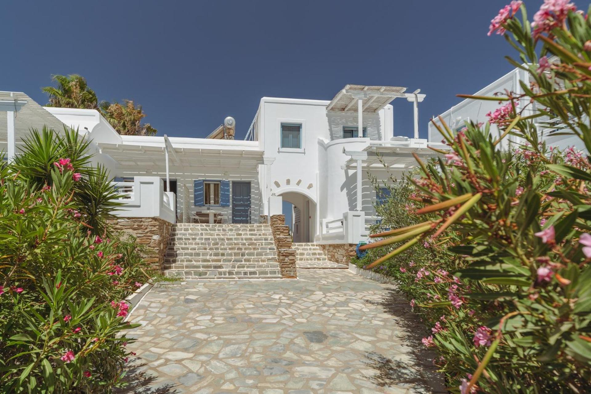Palm Heaven Boutique Apartments Antiparos Екстер'єр фото