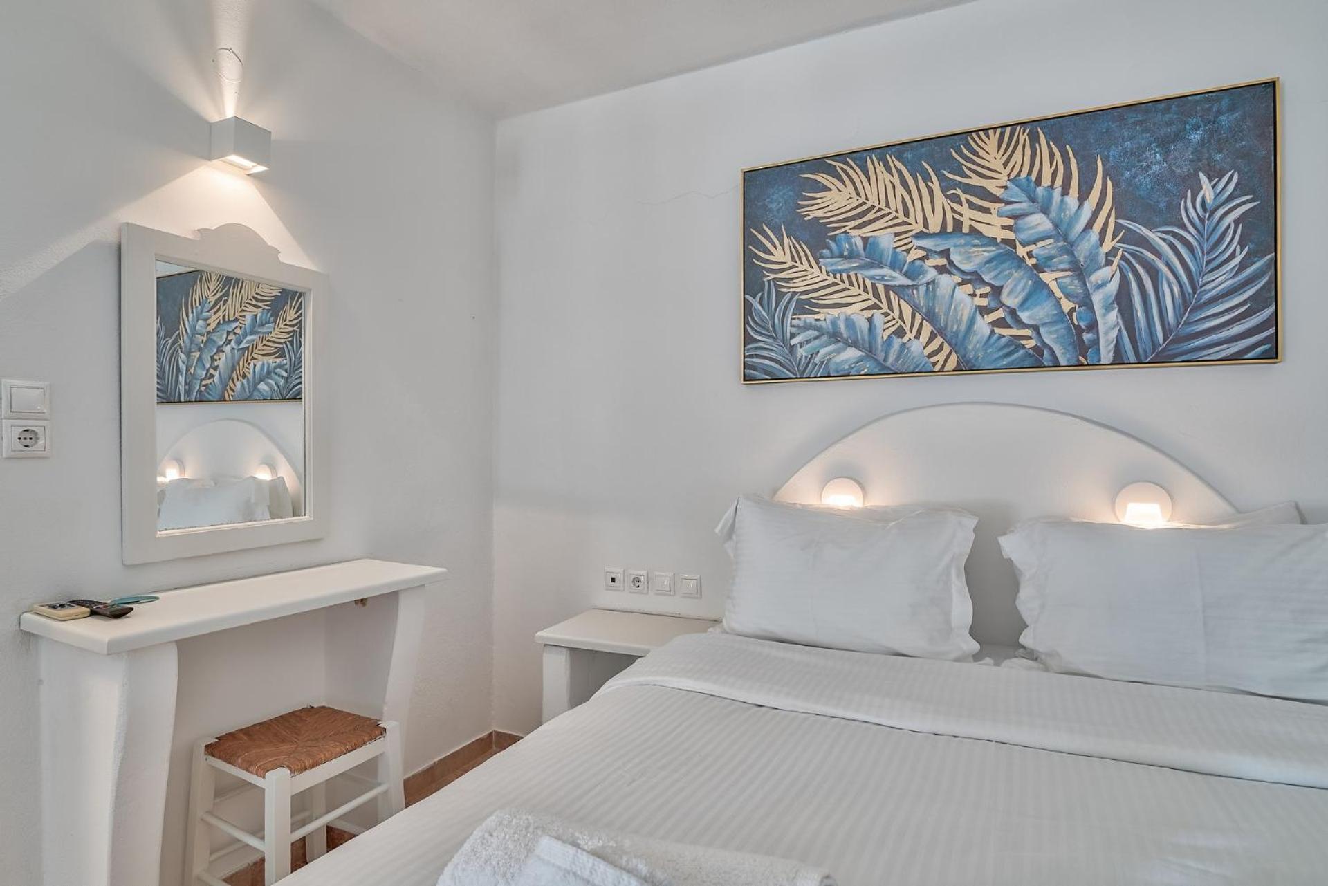 Palm Heaven Boutique Apartments Antiparos Екстер'єр фото